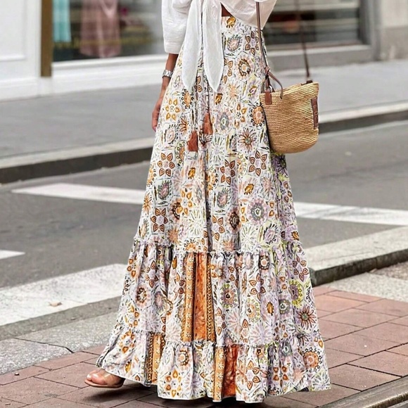 Boho Floral Print Stretchy Waist Ruffle Hem Maxi Skirt - Picture 1 of 8